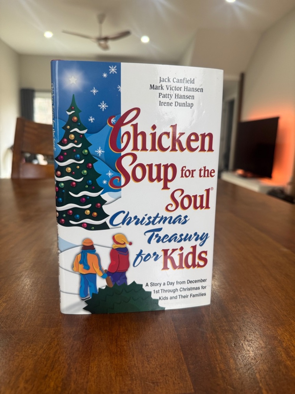 Chicken Soup for the Soul Book. Christmas Treasury for Kids